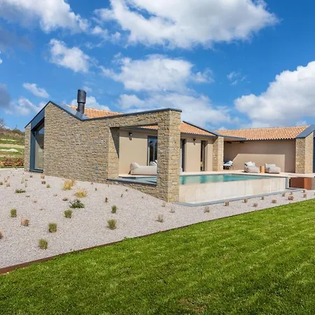 Rea By Villsy - With Private Pool, Sauna And Jacuzzi Grožnjan