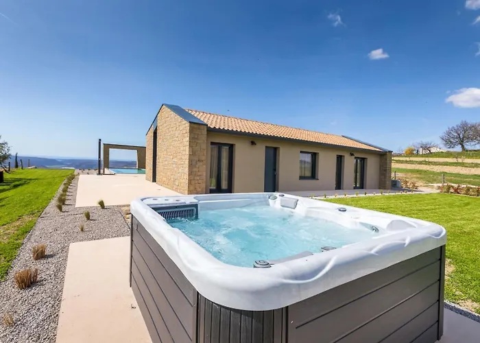 Rea By Villsy - With Private Pool, Sauna And Jacuzzi