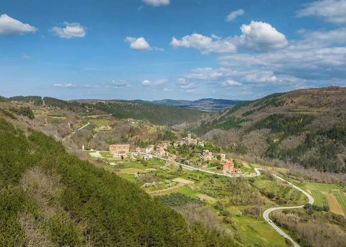 Rea By Villsy - With Private Pool, Sauna And Jacuzzi Grožnjan