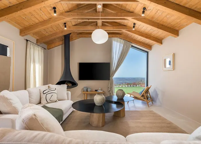 Villa Rea By Villsy - With Private Pool, Sauna And Jacuzzi *