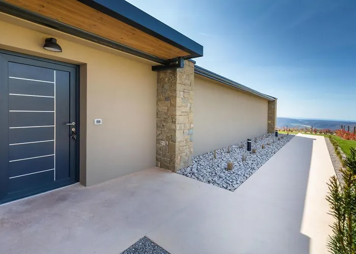 Villa Rea By Villsy - With Private Pool, Sauna And Jacuzzi